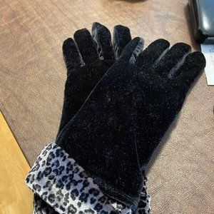 Cejon Ladies Velour Gloves Leopard Thinsulate